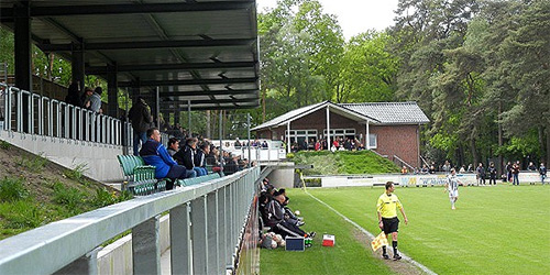 Хеслинген Waldstadion