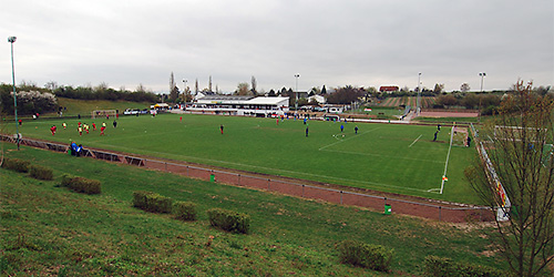 Пфеддерсхайм Weinbergstadion