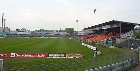 �� ����������. Jahnstadion Regensburg